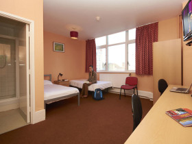 двухместная комната в St Giles London Central On-Site Residence