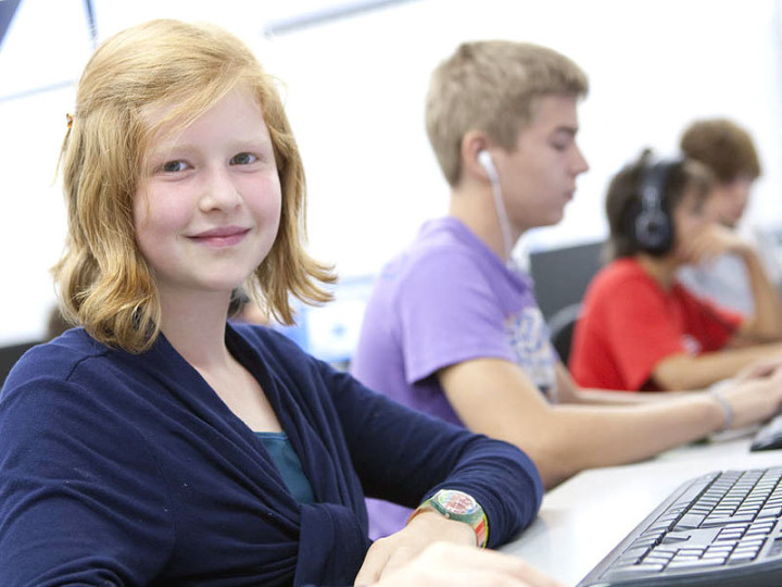 Обучение в Bell Bloxham проходит с использованием современных технологий