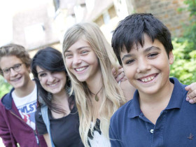 Студенты Bell Bloxham