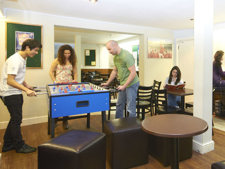 кафе St Giles International в Брайтоне