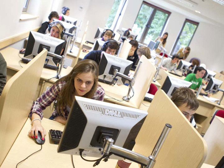 Изучение английского с использованием современных технологий