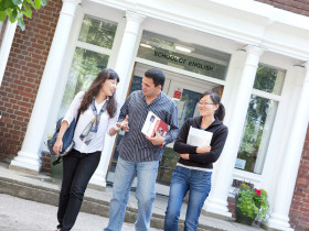 Школа Stafford House School of English в Кентербери