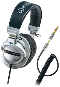 3 место - наушники