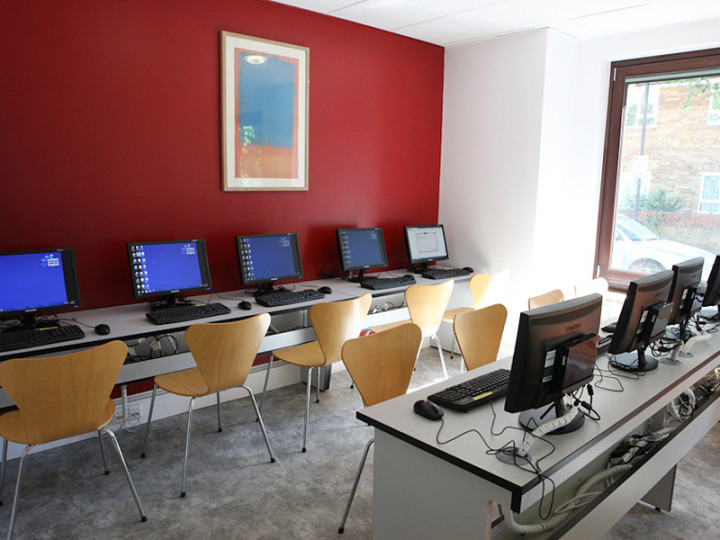 Westcroft Square centre