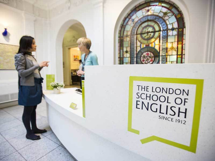 Holland Park Gardens centre LSE