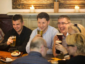 Вечеринка в пабе