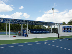 Теннисный корт