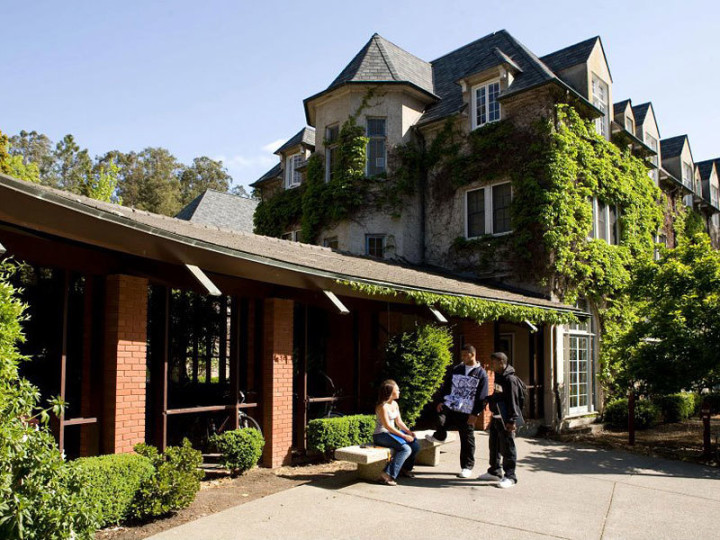 Dominican University of California