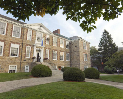 Iona College