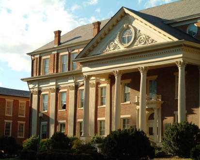 Roanoke College