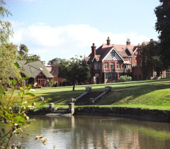 Здание Bede's Dicker в Истборне