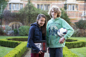 студенты Bell St Albans