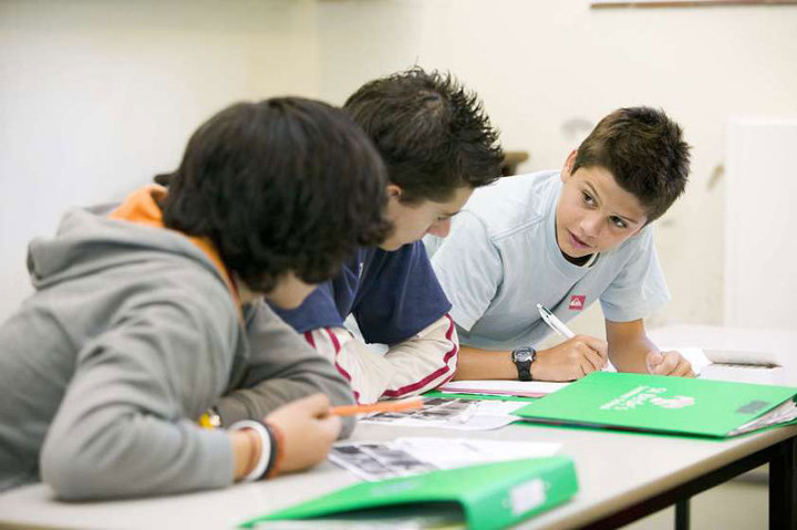 Обеденный зал в Lancing College