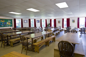 Обеденный зал Vinehall School