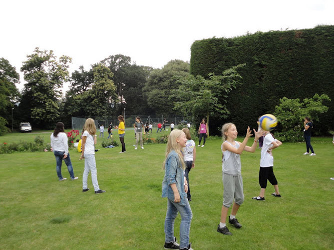 Летний языковой лагерь Discovery Summer Marymount School