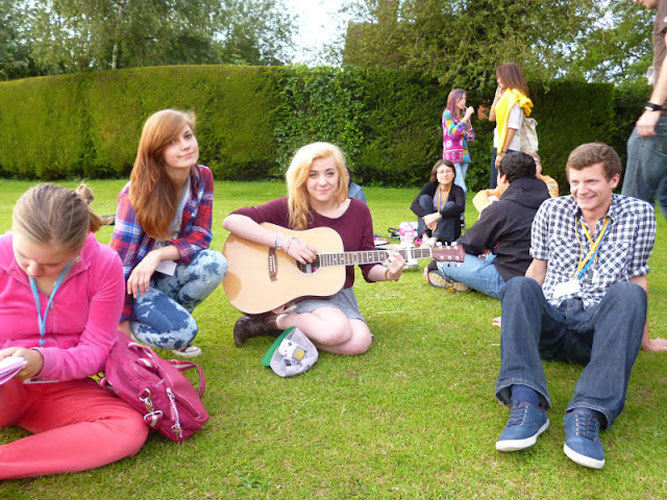 Летний лагерь Discovery Summer в Radley College