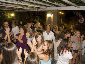 Экскурсии и развлечения