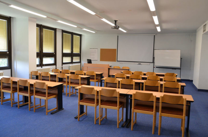 Институт языковой и профессиональной подготовки Карлова университета в Праге