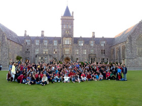 Студенты LAL Taunton School