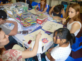 Юные студенты LAL на занятиях