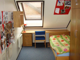 Комната в резиденции St Swithun's School