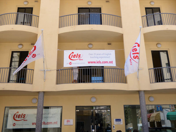 Здание школы IELS Malta Young Learner centre
