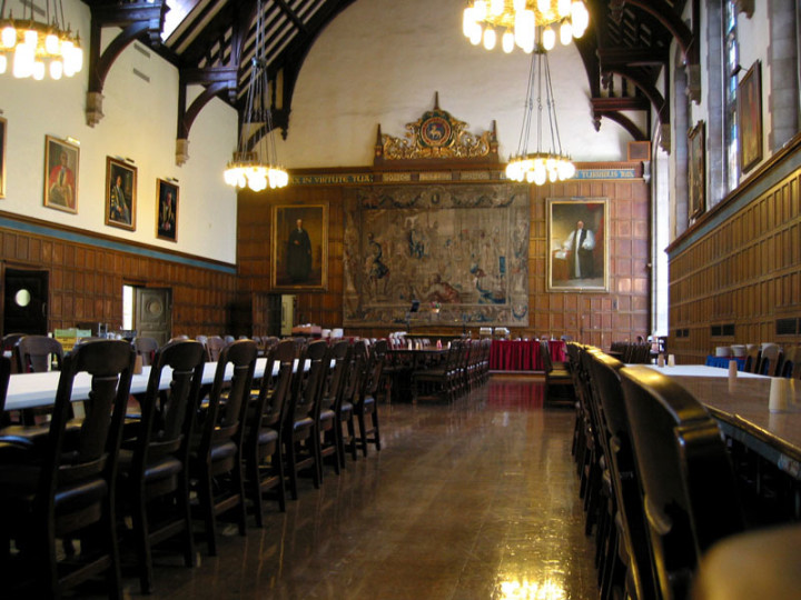 Столовая CISS Trinity College