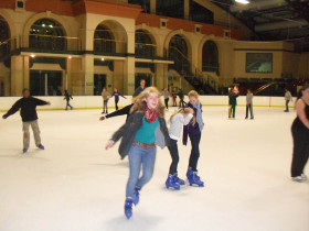 Студенты LAL Cape Town на катке