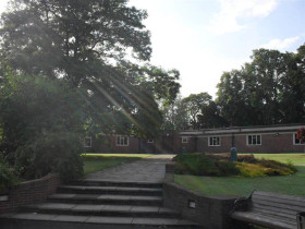 Здание школы OISE Wrekin College