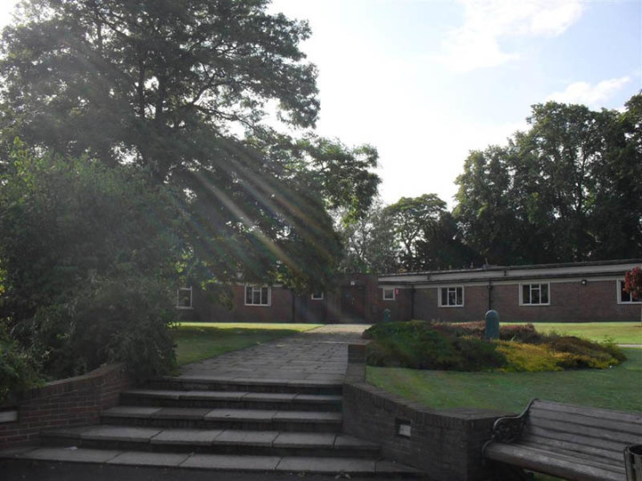 Здание школы OISE Wrekin College