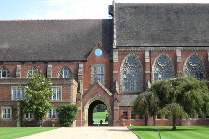 Здание школы British Study Centres Ardingly College