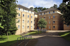 Здание Embassy Summer Oxford Headington