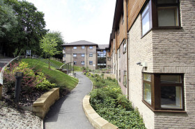 Территория Embassy Summer Oxford Headington