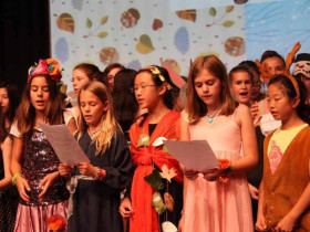 Выступление студентов Heathfield International Summer School