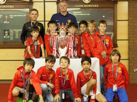 Студенты Manchester United Soccer School