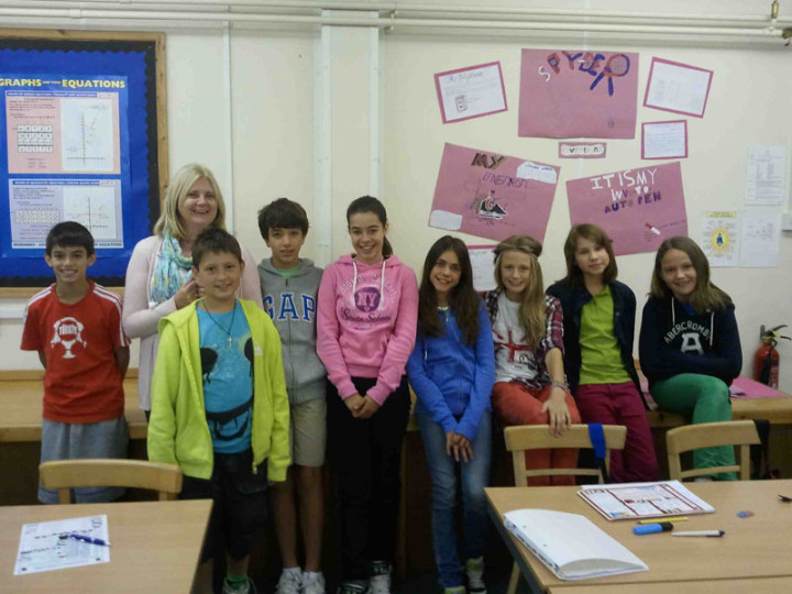 Студенты Lines Downe House