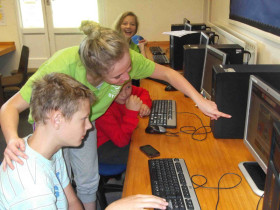 Студенты Lines Downe House на занятиях