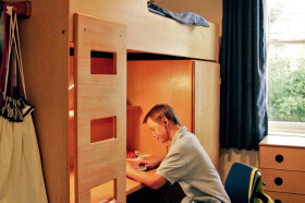 Жилая комната студентов в Embassy Academy Warminster School