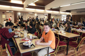 Обед в Embassy Summer London Kingswood Hall