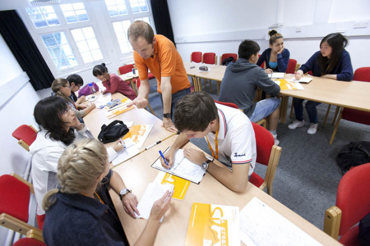 Занятия в Embassy Summer London UCL