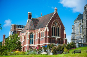 Здание школы Pilgrims Harrow School