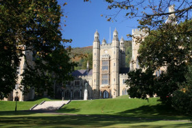 Здание школы Pilgrims Malvern College