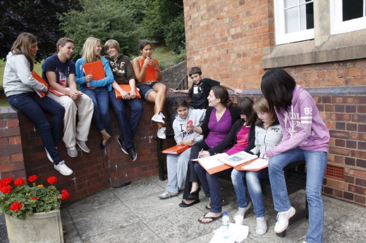 Студенты Pilgrims Malvern College