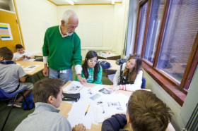 Студенты SKOLA Chorleywood на занятиях