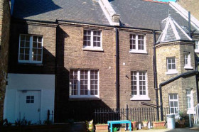 Здание школы SKOLA Hyde Park