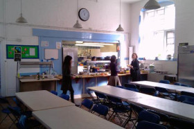 Столовая в SKOLA Hyde Park 