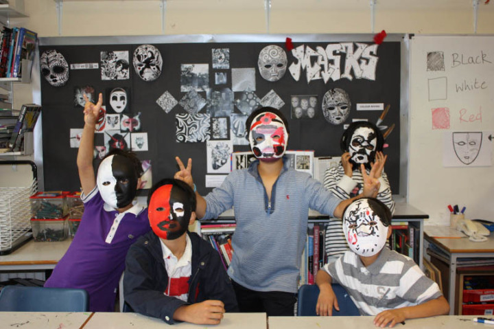 Студенты Sherborne International College