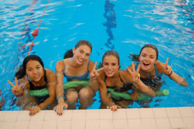 Студенты Sherborne International College