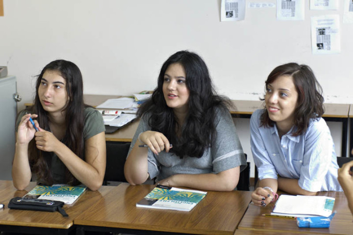 Студенты St Giles Southampton на занятиях