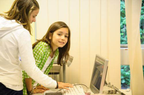 Учащиеся в St. Clare’s